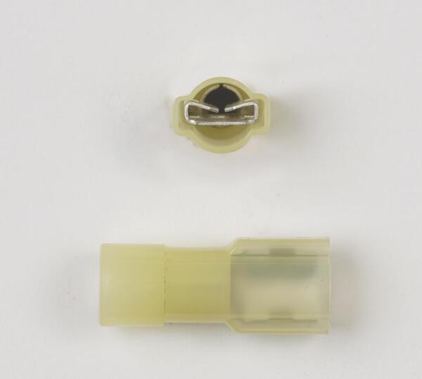 C50187N | 12-10 NYLON FEMALE QUICK DISCONNECT - TAB SIZE